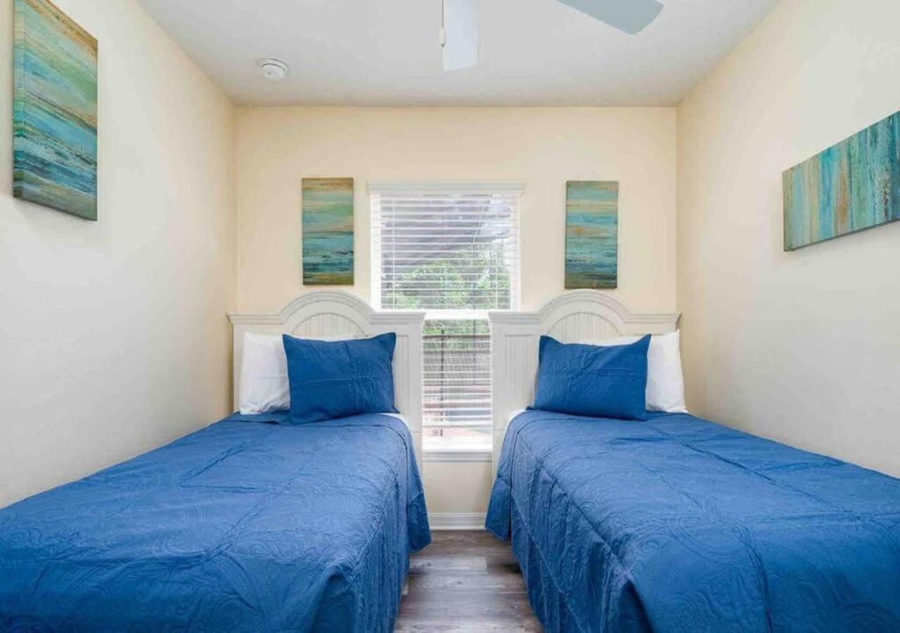 5 Bedroom, 7 Bed , 3 Bathroom Midterm Rental Home With Pool And Game Room, Near Disney Davenport Bagian luar foto